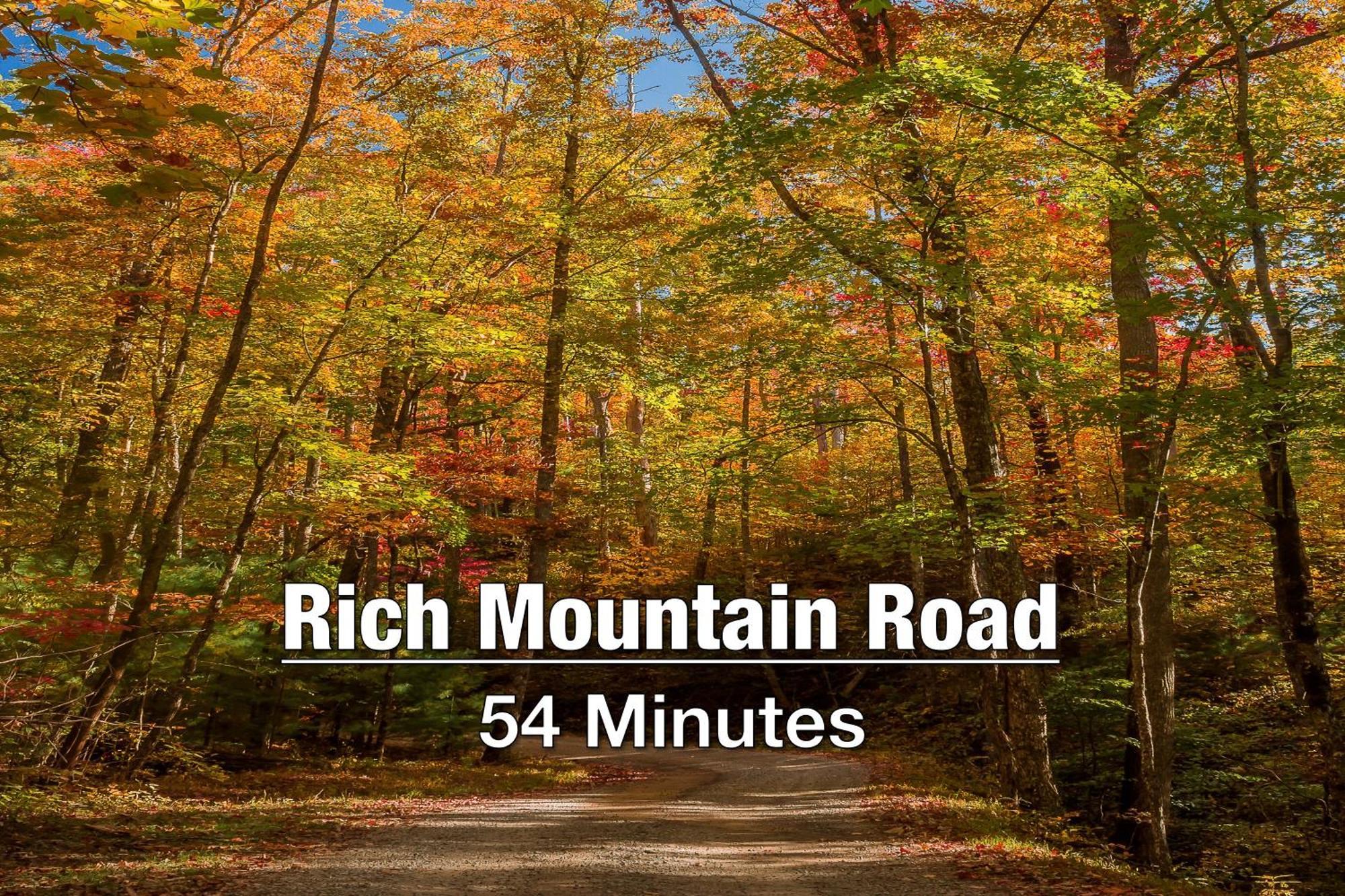 New Luxury Cabin With Stunning Mountainviews,Hottub, Firepit, Fireplace,2 Kingbeds, 2 Covereddecks,Bbqgrill, Shuffleboard And Pool Access Sevierville Exterior photo
